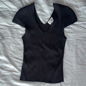 Gray Ribbed V-Neck Top